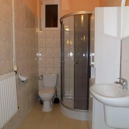 Kwatera prywatna Goscinne Maxim Białogóra